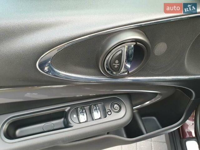 Коричневий Міні Клубмен, об'ємом двигуна 2 л та пробігом 85 тис. км за 16999 $, фото 59 на Automoto.ua