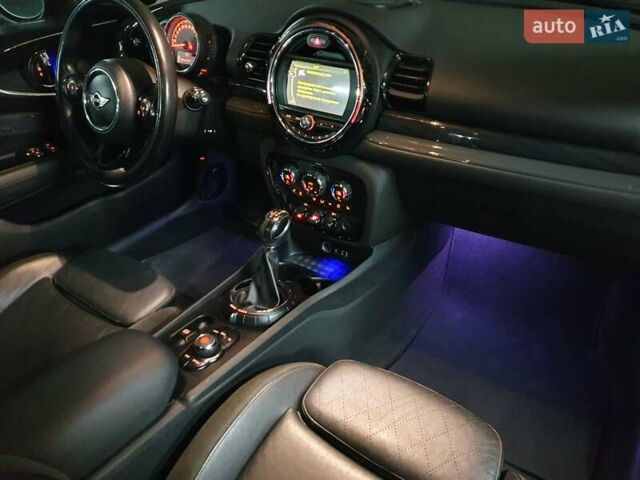 Коричневий Міні Клубмен, об'ємом двигуна 2 л та пробігом 85 тис. км за 16999 $, фото 79 на Automoto.ua