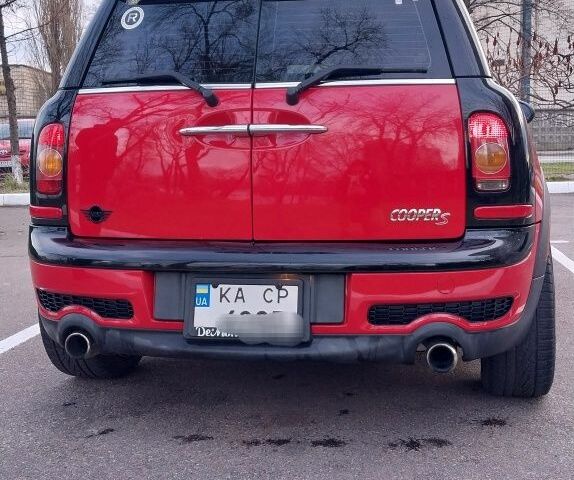 Мини Клабмен 2009 в Киеве на Automoto.ua Красный Мини Клабмен, объемом двигателя 0 л и пробегом 153 тыс. км за 8000 $, фото 6 на Automoto.ua