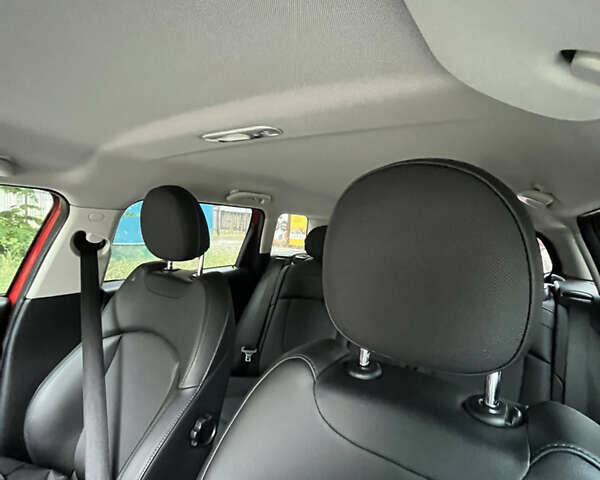 Червоний Міні Клубмен, об'ємом двигуна 2 л та пробігом 90 тис. км за 15000 $, фото 15 на Automoto.ua