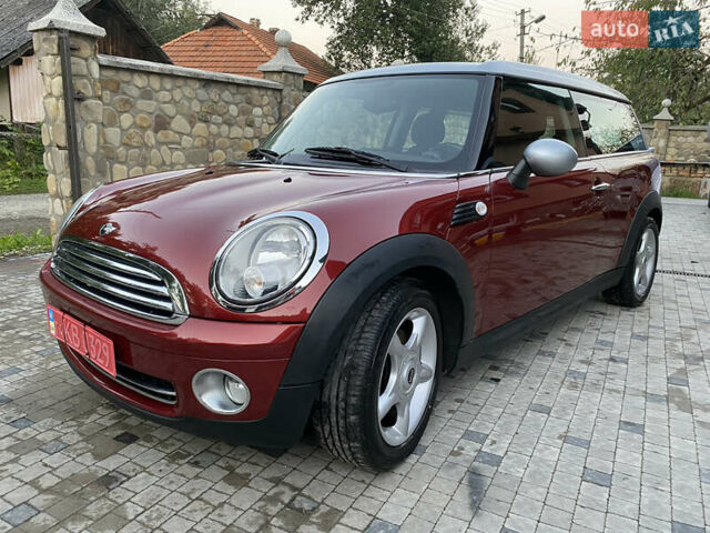 Красный Мини Клабмен, объемом двигателя 1.6 л и пробегом 230 тыс. км за 5600 $, фото 2 на Automoto.ua