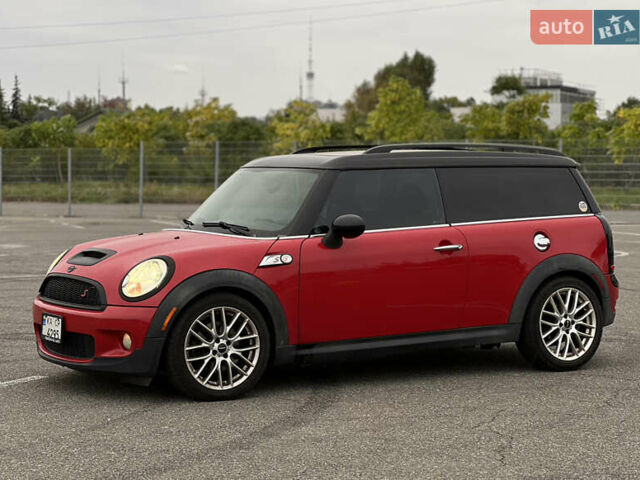 Красный Мини Клабмен, объемом двигателя 1.6 л и пробегом 161 тыс. км за 6900 $, фото 1 на Automoto.ua