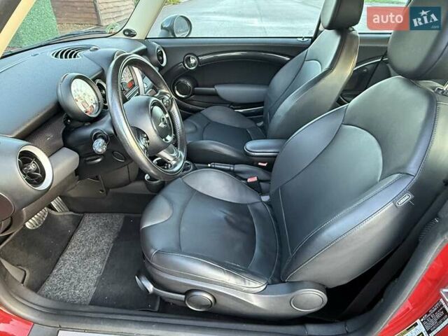 Червоний Міні Клубмен, об'ємом двигуна 1.6 л та пробігом 154 тис. км за 9200 $, фото 41 на Automoto.ua