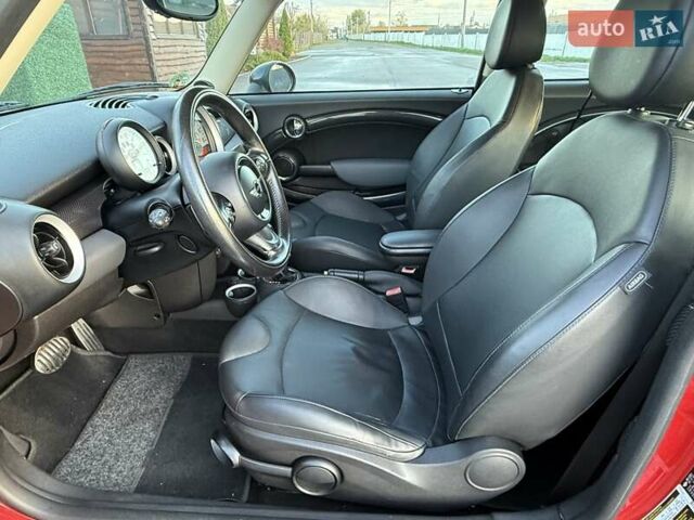 Червоний Міні Клубмен, об'ємом двигуна 1.6 л та пробігом 154 тис. км за 9200 $, фото 40 на Automoto.ua