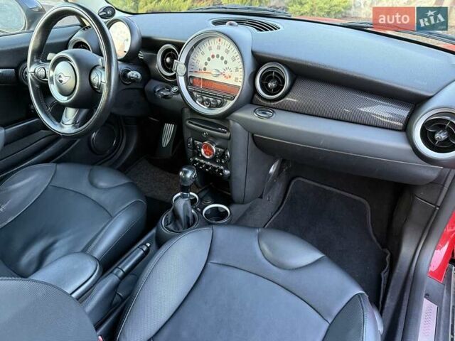 Червоний Міні Клубмен, об'ємом двигуна 1.6 л та пробігом 154 тис. км за 9200 $, фото 56 на Automoto.ua