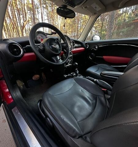 Красный Мини Клабмен, объемом двигателя 1.6 л и пробегом 175 тыс. км за 6700 $, фото 12 на Automoto.ua