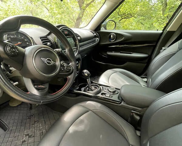 Красный Мини Клабмен, объемом двигателя 2 л и пробегом 78 тыс. км за 17900 $, фото 24 на Automoto.ua