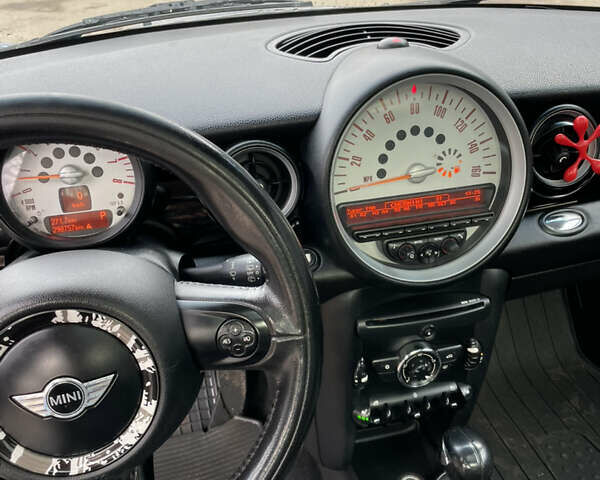Мини Клабмен, объемом двигателя 1.6 л и пробегом 298 тыс. км за 6999 $, фото 8 на Automoto.ua