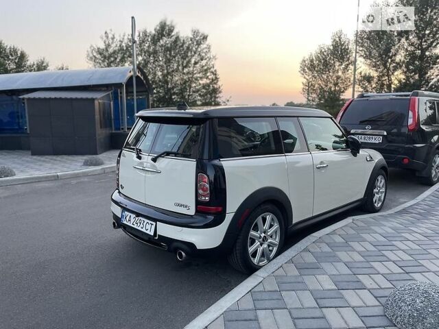 Міні Clubman, об'ємом двигуна 1.6 л та пробігом 150 тис. км за 10000 $, фото 2 на Automoto.ua