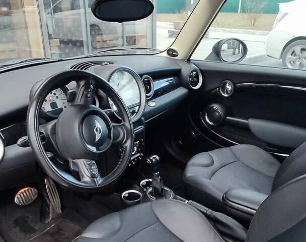 Мини Клабмен, объемом двигателя 1.6 л и пробегом 120 тыс. км за 7000 $, фото 7 на Automoto.ua