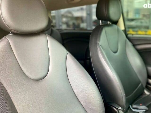 Міні Клубмен, об'ємом двигуна 1.6 л та пробігом 200 тис. км за 9500 $, фото 22 на Automoto.ua