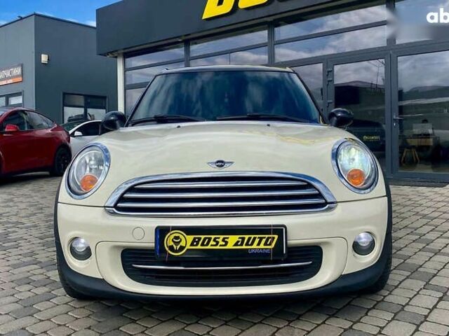 Міні Клубмен, об'ємом двигуна 1.6 л та пробігом 210 тис. км за 9500 $, фото 1 на Automoto.ua