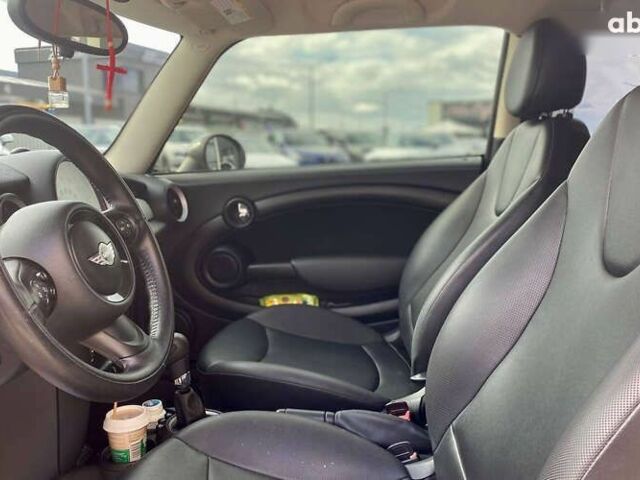 Міні Клубмен, об'ємом двигуна 1.6 л та пробігом 210 тис. км за 9500 $, фото 12 на Automoto.ua