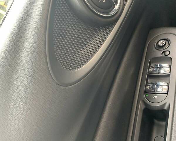 Міні Клубмен, об'ємом двигуна 1.5 л та пробігом 62 тис. км за 14300 $, фото 16 на Automoto.ua