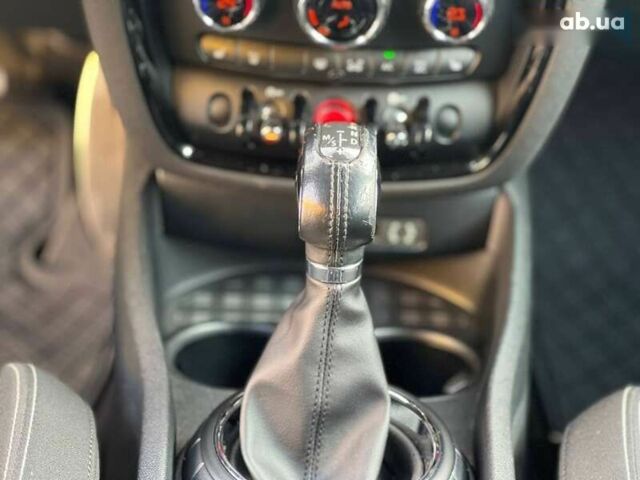 Мини Клабмен, объемом двигателя 2 л и пробегом 86 тыс. км за 18400 $, фото 19 на Automoto.ua