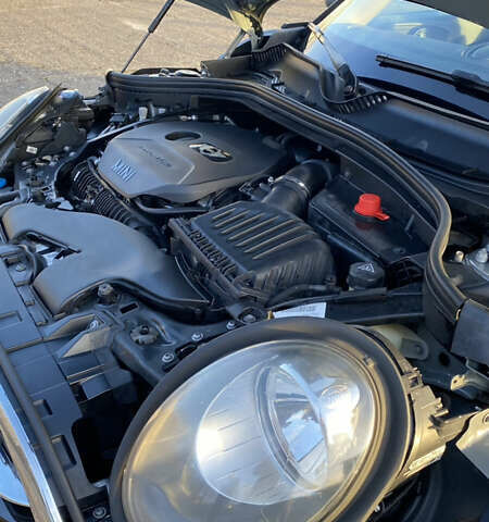 Міні Клубмен, об'ємом двигуна 2 л та пробігом 66 тис. км за 15323 $, фото 10 на Automoto.ua