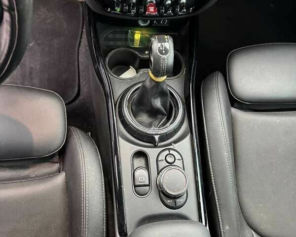 Міні Клубмен, об'ємом двигуна 2 л та пробігом 159 тис. км за 12900 $, фото 16 на Automoto.ua