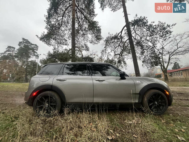 Мини Клабмен, объемом двигателя 2 л и пробегом 98 тыс. км за 16950 $, фото 4 на Automoto.ua