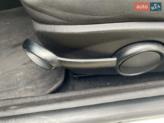 Сірий Міні Клубмен, об'ємом двигуна 1.6 л та пробігом 210 тис. км за 5700 $, фото 7 на Automoto.ua