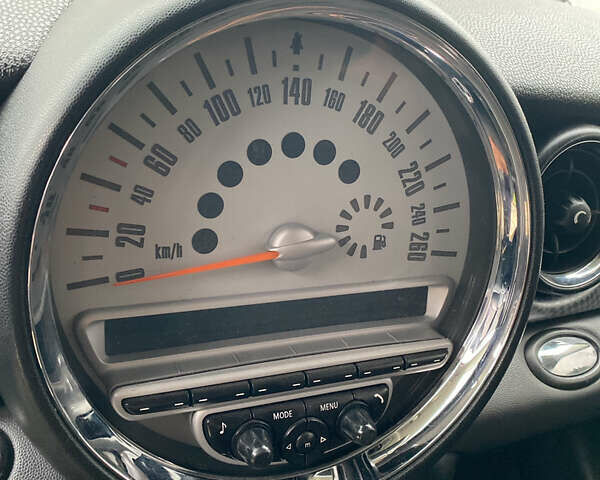 Серый Мини Клабмен, объемом двигателя 1.6 л и пробегом 210 тыс. км за 5600 $, фото 8 на Automoto.ua