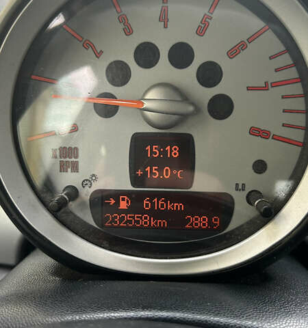 Серый Мини Клабмен, объемом двигателя 1.6 л и пробегом 232 тыс. км за 8000 $, фото 17 на Automoto.ua