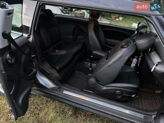 Серый Мини Клабмен, объемом двигателя 1.6 л и пробегом 276 тыс. км за 6250 $, фото 13 на Automoto.ua