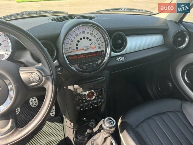 Серый Мини Клабмен, объемом двигателя 1.6 л и пробегом 183 тыс. км за 8300 $, фото 15 на Automoto.ua
