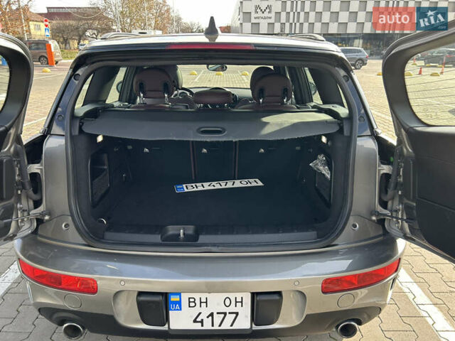 Сірий Міні Клубмен, об'ємом двигуна 2 л та пробігом 90 тис. км за 16200 $, фото 10 на Automoto.ua