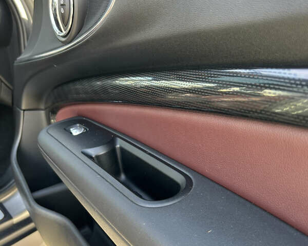 Сірий Міні Клубмен, об'ємом двигуна 2 л та пробігом 90 тис. км за 16200 $, фото 16 на Automoto.ua