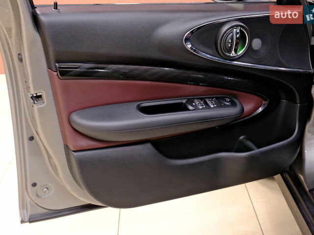 Серый Мини Клабмен, объемом двигателя 2 л и пробегом 90 тыс. км за 13900 $, фото 28 на Automoto.ua