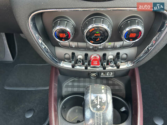 Сірий Міні Клубмен, об'ємом двигуна 2 л та пробігом 90 тис. км за 16200 $, фото 23 на Automoto.ua