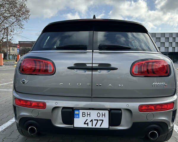 Сірий Міні Клубмен, об'ємом двигуна 2 л та пробігом 90 тис. км за 16200 $, фото 1 на Automoto.ua