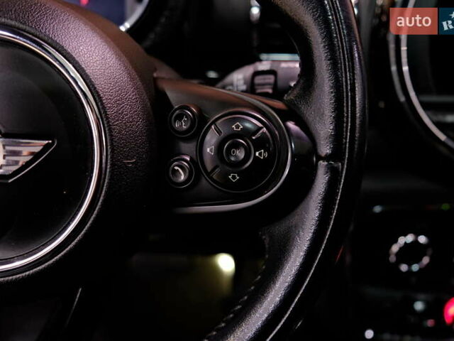 Серый Мини Клабмен, объемом двигателя 2 л и пробегом 90 тыс. км за 13900 $, фото 21 на Automoto.ua