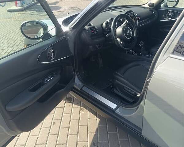 Серый Мини Клабмен, объемом двигателя 1.5 л и пробегом 95 тыс. км за 14000 $, фото 9 на Automoto.ua