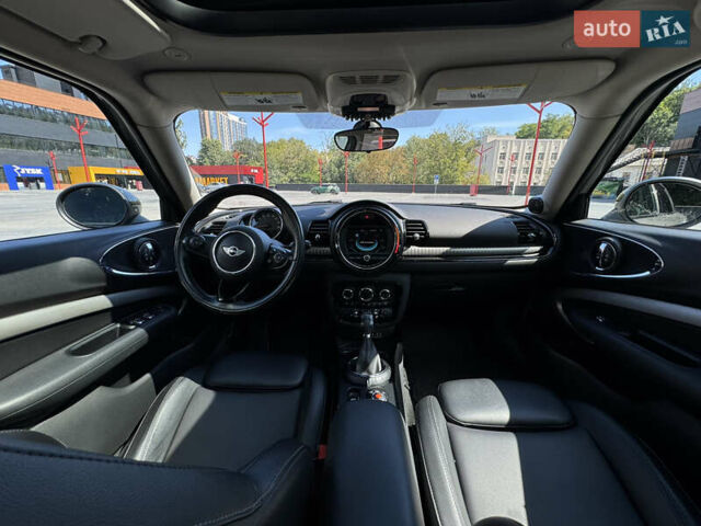 Мини Клабмен 2016 в Киеве на Automoto.ua Серый Мини Клабмен, объемом двигателя 1.5 л и пробегом 180 тыс. км за 13999 $, фото 25 на Automoto.ua