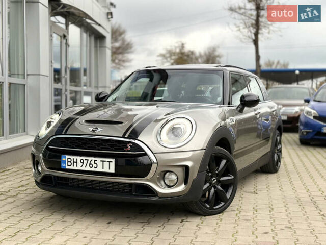 Серый Мини Клабмен, объемом двигателя 2 л и пробегом 85 тыс. км за 15800 $, фото 1 на Automoto.ua