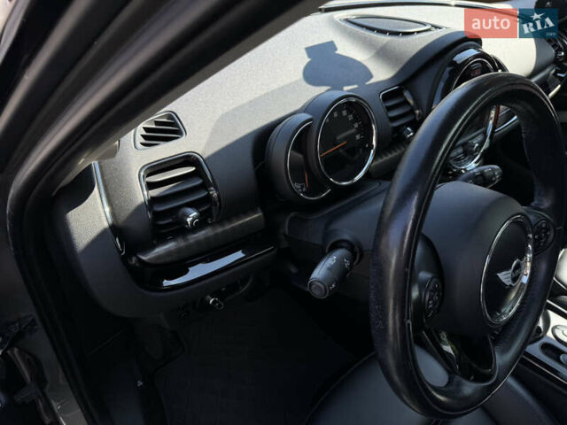 Мини Клабмен 2016 в Киеве на Automoto.ua Серый Мини Клабмен, объемом двигателя 1.5 л и пробегом 180 тыс. км за 13999 $, фото 36 на Automoto.ua