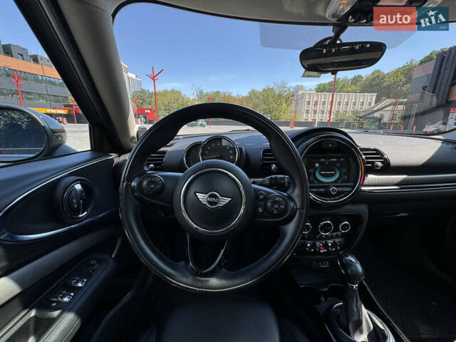 Мини Клабмен 2016 в Киеве на Automoto.ua Серый Мини Клабмен, объемом двигателя 1.5 л и пробегом 180 тыс. км за 13999 $, фото 22 на Automoto.ua