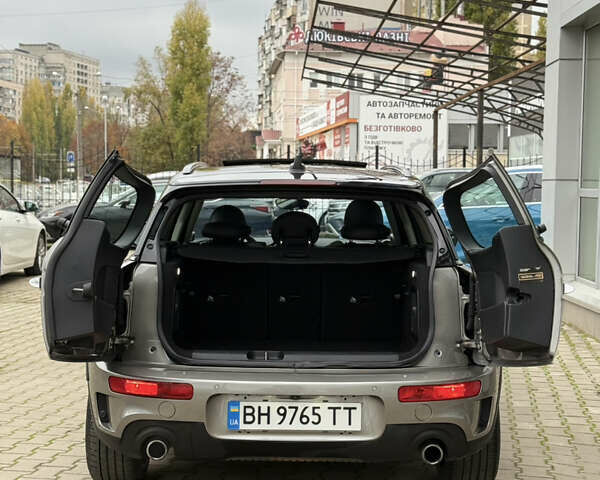 Серый Мини Клабмен, объемом двигателя 2 л и пробегом 85 тыс. км за 15800 $, фото 8 на Automoto.ua