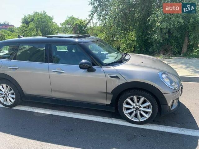 Сірий Міні Клубмен, об'ємом двигуна 1.5 л та пробігом 69 тис. км за 14400 $, фото 4 на Automoto.ua