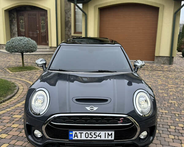 Сірий Міні Клубмен, об'ємом двигуна 2 л та пробігом 96 тис. км за 14500 $, фото 1 на Automoto.ua