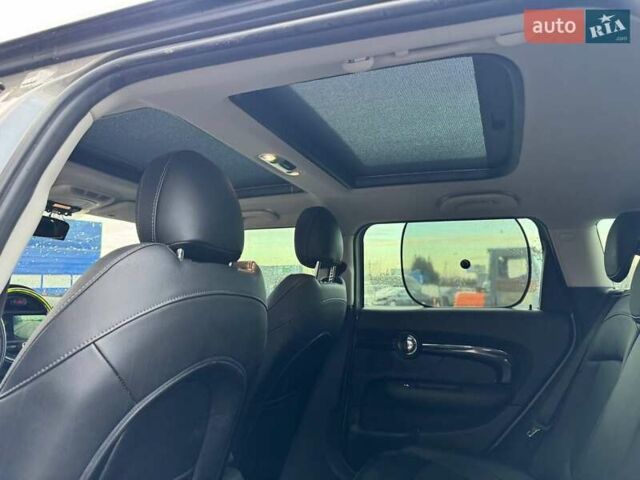 Серый Мини Клабмен, объемом двигателя 2 л и пробегом 159 тыс. км за 12900 $, фото 19 на Automoto.ua