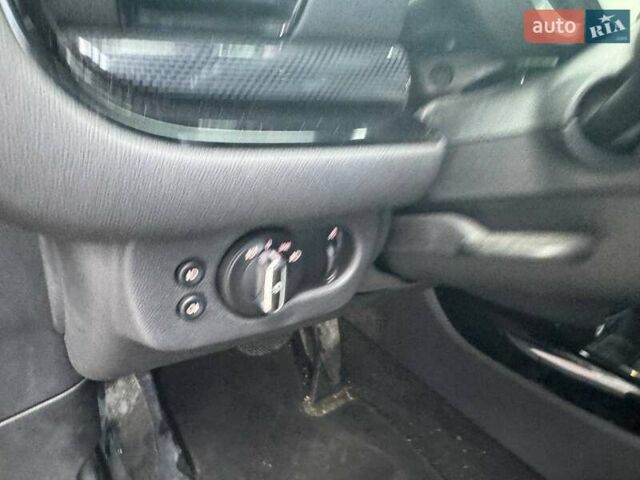 Серый Мини Клабмен, объемом двигателя 2 л и пробегом 159 тыс. км за 12900 $, фото 10 на Automoto.ua