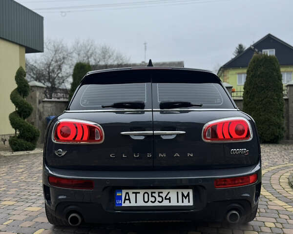 Сірий Міні Клубмен, об'ємом двигуна 2 л та пробігом 96 тис. км за 14500 $, фото 4 на Automoto.ua