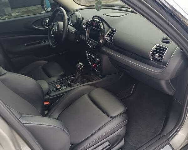 Серый Мини Клабмен, объемом двигателя 1.5 л и пробегом 94 тыс. км за 15300 $, фото 8 на Automoto.ua