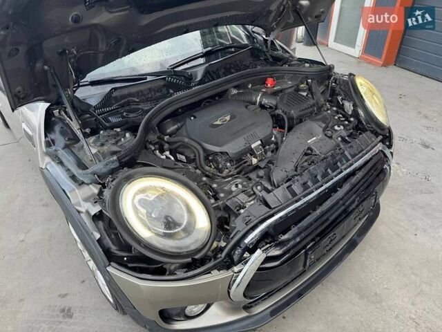 Серый Мини Клабмен, объемом двигателя 2 л и пробегом 159 тыс. км за 12900 $, фото 24 на Automoto.ua