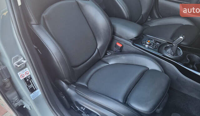 Сірий Міні Клубмен, об'ємом двигуна 2 л та пробігом 170 тис. км за 19900 $, фото 30 на Automoto.ua