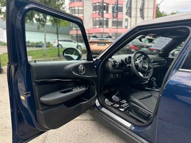 Синий Мини Клабмен, объемом двигателя 1.5 л и пробегом 123 тыс. км за 13900 $, фото 4 на Automoto.ua