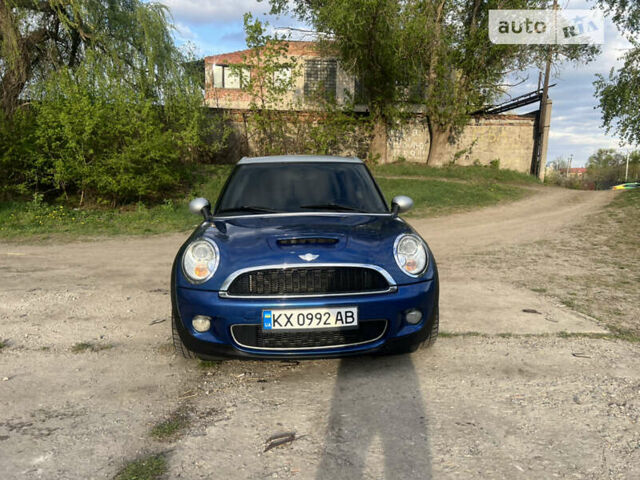 Синій Міні Clubman, об'ємом двигуна 1.6 л та пробігом 200 тис. км за 6200 $, фото 4 на Automoto.ua