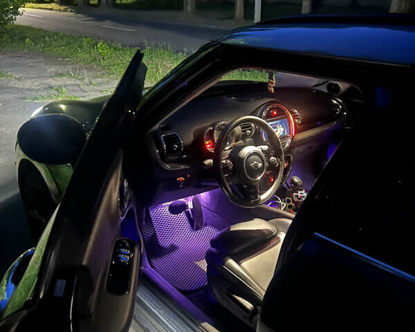 Синій Міні Клубмен, об'ємом двигуна 1.5 л та пробігом 103 тис. км за 13000 $, фото 5 на Automoto.ua